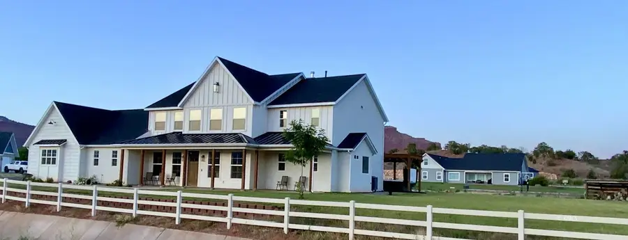 1117 S Terrel Dr, Kanab, UT 84741 - #2