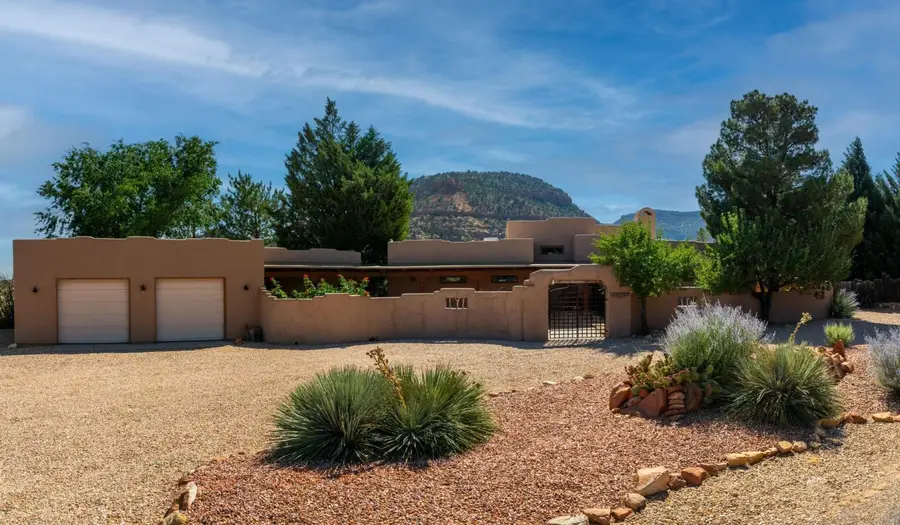 199 N Gunsmoke Pass, Kanab, UT 84741 - #2