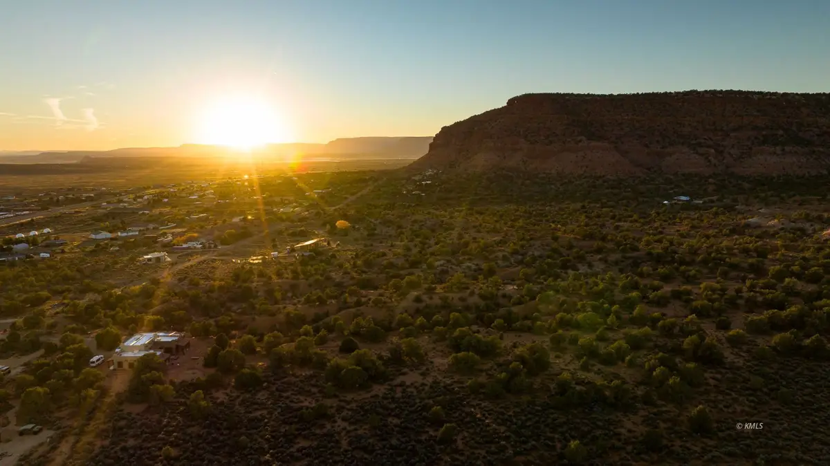 4655 E Red Cliffs Dr, Kanab, UT 84741 - Image #1