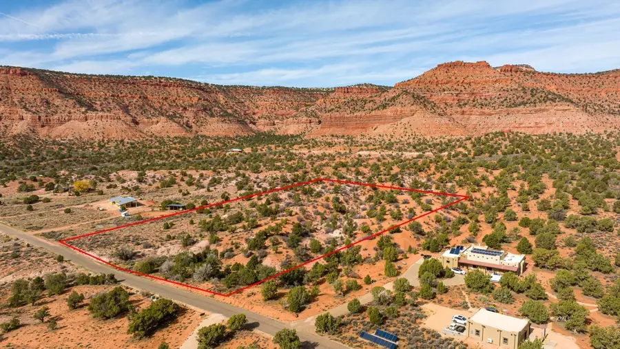 4655 E Red Cliffs Dr, Kanab, UT 84741 - Image #3