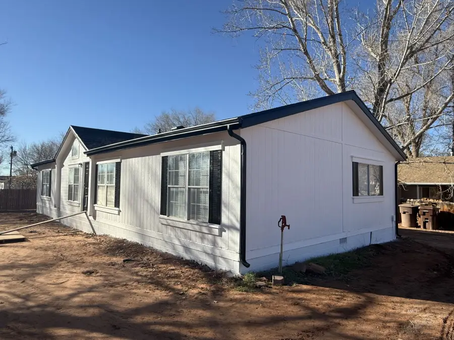 380 E 200 S, Kanab, UT 84741 - Image #2