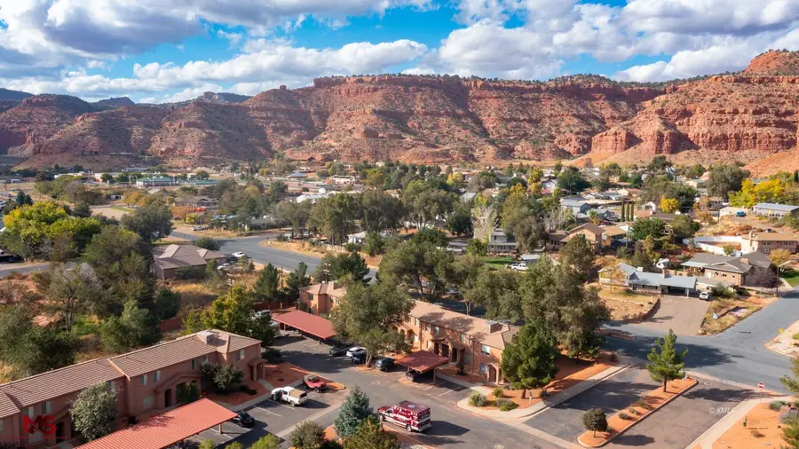 300 E 300 N #A5, Kanab, UT 84741 - #2