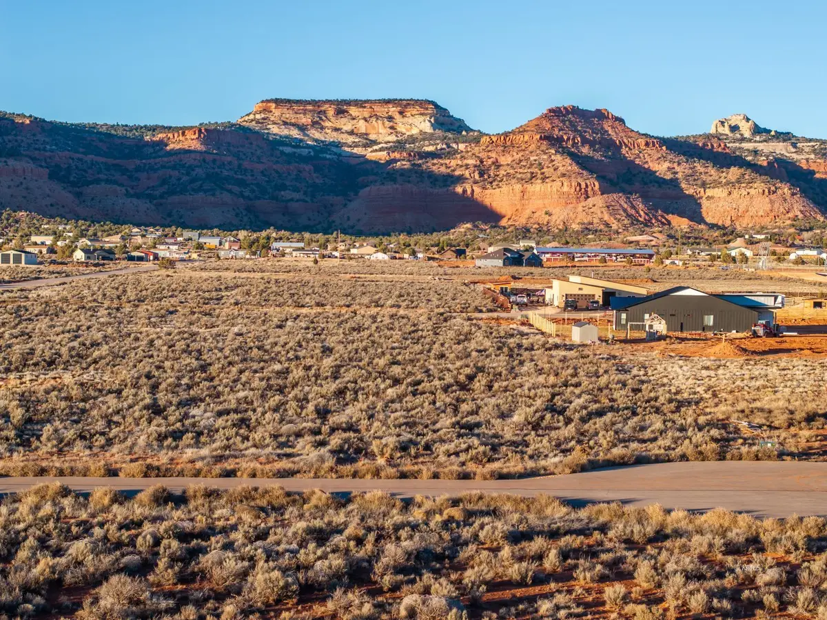 Lot 30 Mule Deer Cir, Kanab, UT 84741 - Image #1