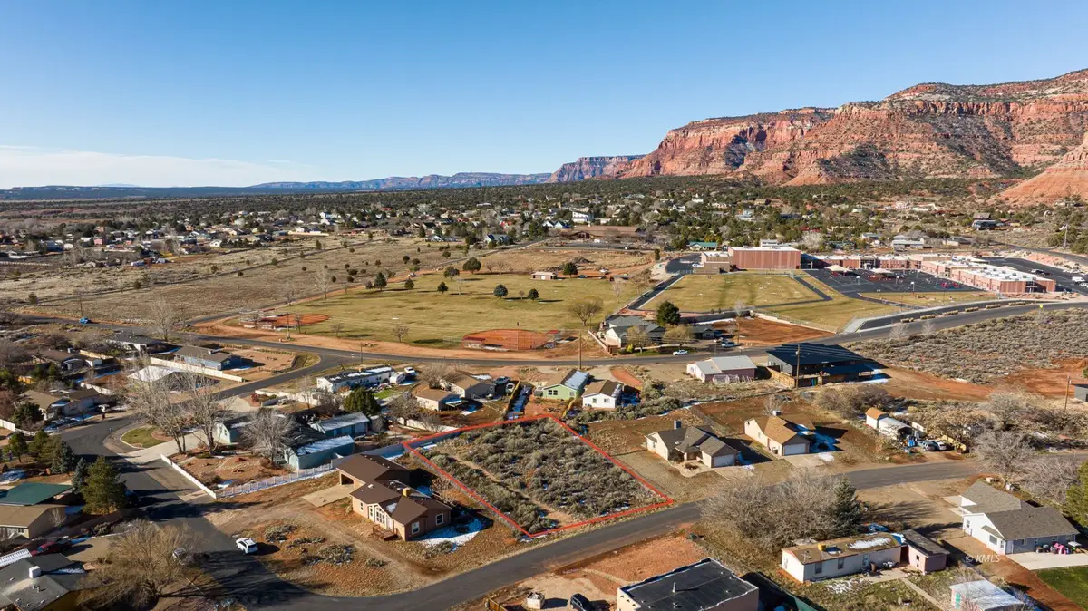 543 W Johnson Dr, Kanab, UT 84741 - Image #1