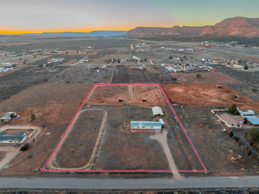 1120 S Bryce Canyon Way, Kanab, UT 84741 - Image #2