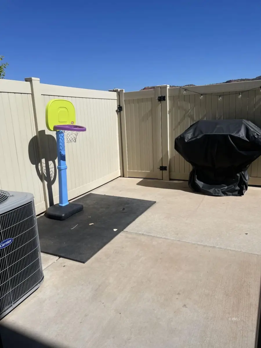 275 E 650 S #5, Kanab, UT 84741 - Image #3