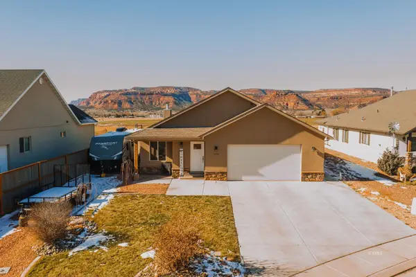 588 S Cedar Circle Cir, Kanab, UT 84741