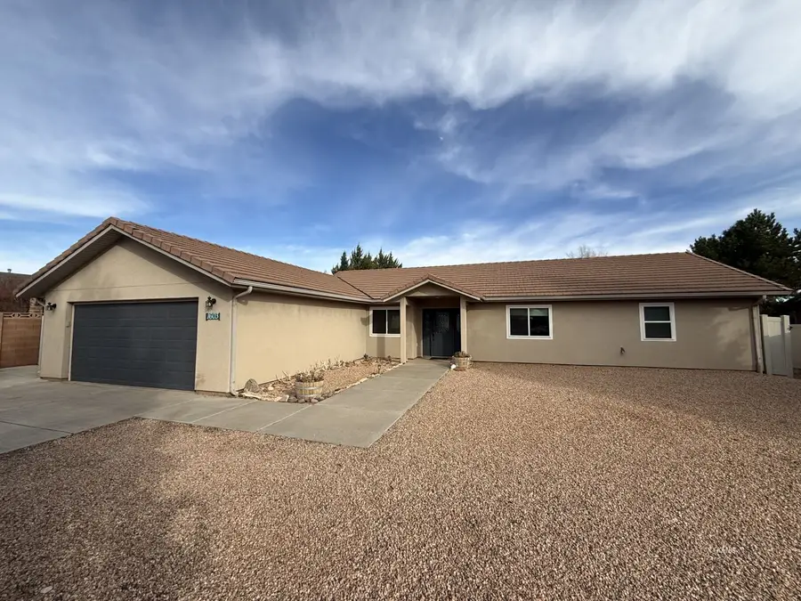 1603 S Escalante Dr, Kanab, UT 84741 - #3