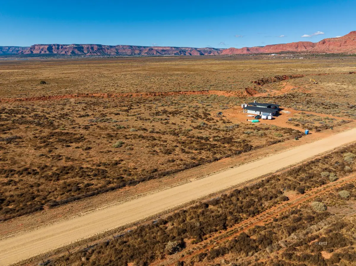 2050 S Lost Springs Dr, Kanab, UT 84741 - #1