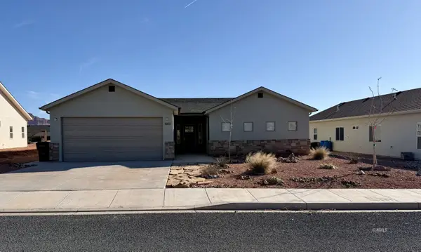 1603 S Creekside Dr W, Kanab, UT 84741