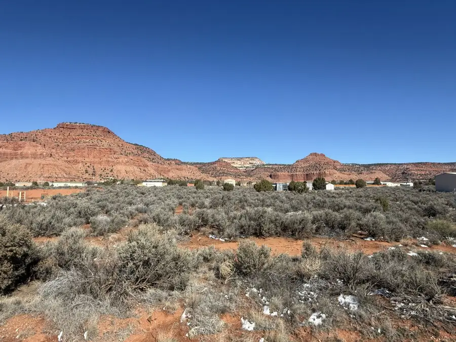 E Mountain View Dr, Kanab, UT 84741 - #3