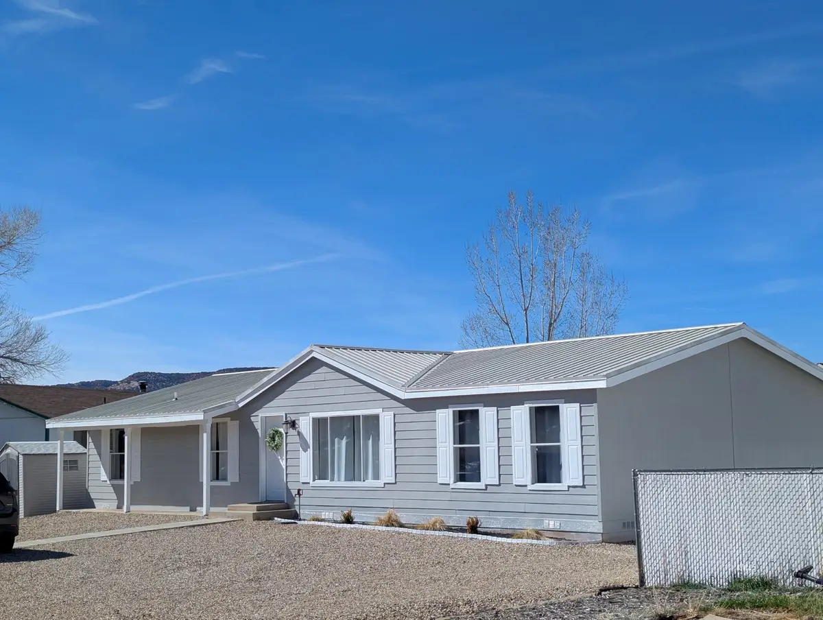 632 S Hillside Dr, Kanab, UT 84741 - #1