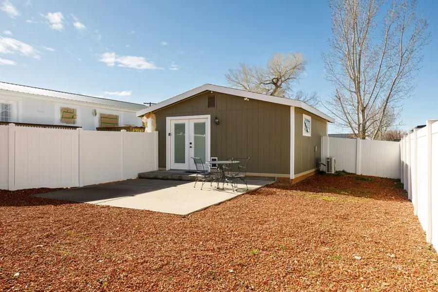 632 S Hillside Dr, Kanab, UT 84741 - #2