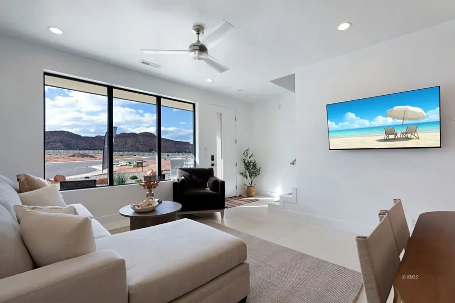 425 W Momori Cir #A5, Kanab, UT 84741 - #3