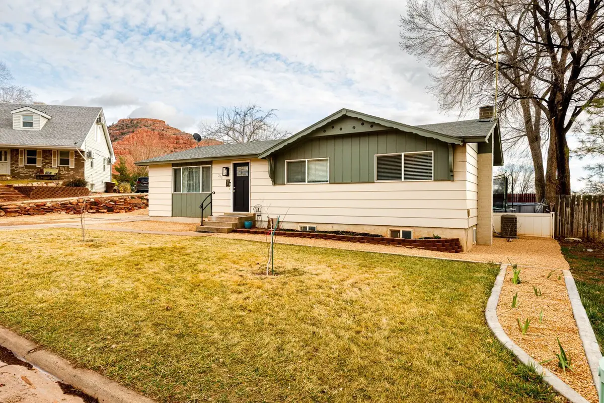 238 E 330 N, Kanab, UT 84741 - #1