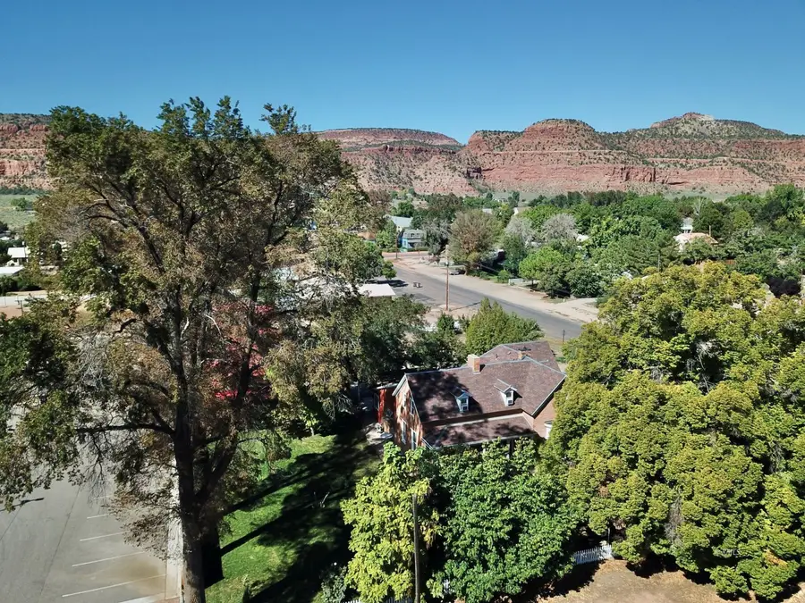 95 N 100 W, Kanab, UT 84741 - #3