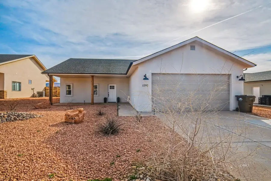 1595 S Creekside Dr W, Kanab, UT 84741 - #3