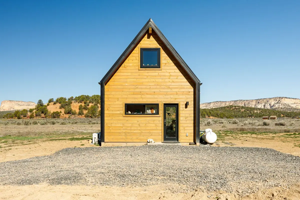 6205 N Johnson Canyon Rd, Kanab, UT 84741 - #1