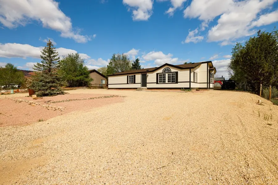 544 W Navajo Drive, Kanab, UT 84741 - #2