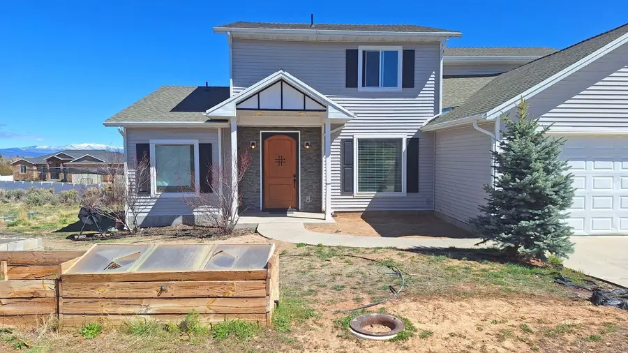 159 E Blue Meadow Ln, Panguitch, UT 84759 - #3