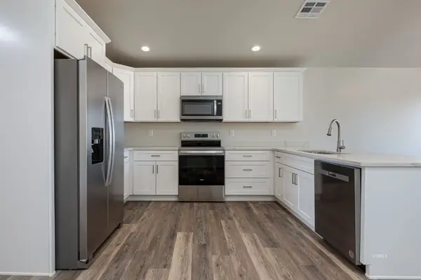 485 W Vance Dr, Kanab, UT 84741