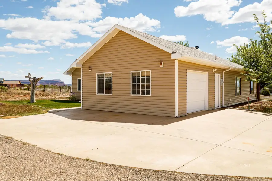 4860 E Boulder Bluff Blvd, Kanab, UT 84741 - #3