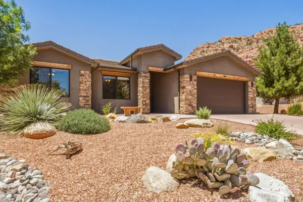 474 NE Los Barrancos Ln, Kanab, UT 84741
