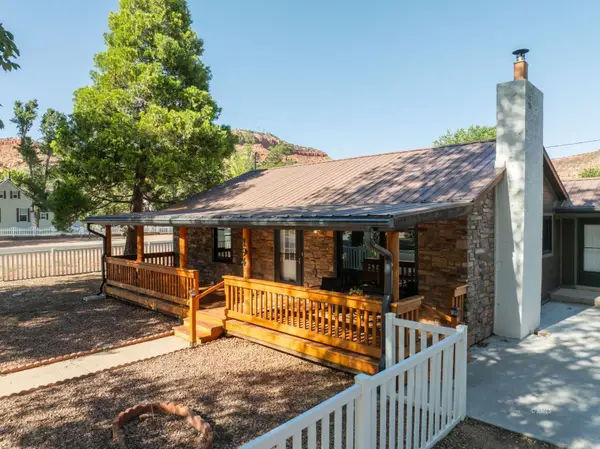 194 N Main St, Kanab, UT 84741
