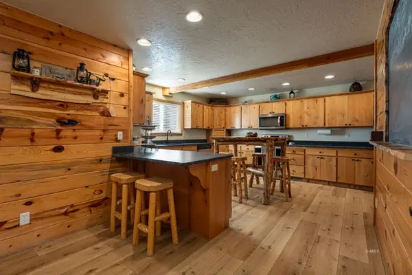 1505 W Elk Ridge Dr, Duck Creek Village, UT 84762