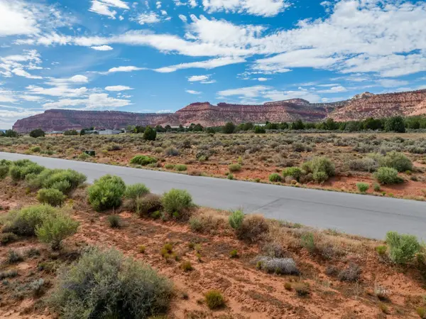 Lot 20 Lone Spur Cir, Kanab, UT 84741