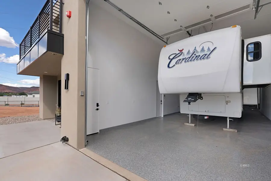 400 S Moki Dr #G-1, Kanab, UT 84741 - #3