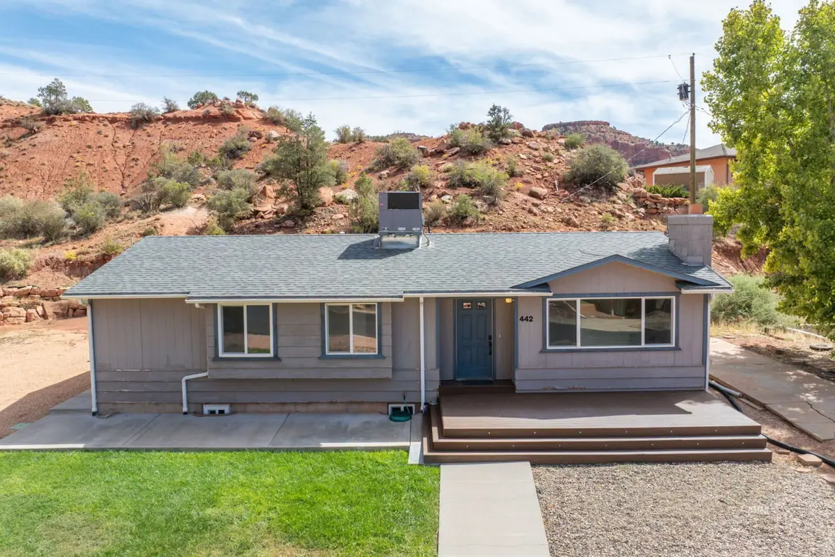 442 N 250 E, Kanab, UT 84741 - #1