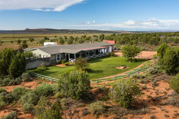 8900 E Serenity Rd, Kanab, UT 84741