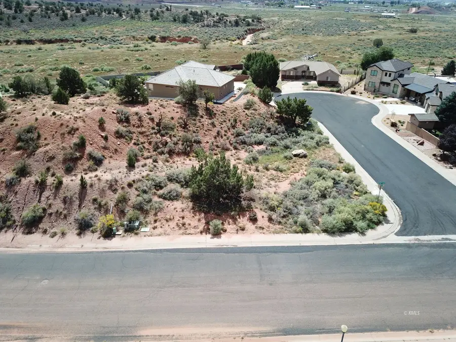 129 S Sand Trap Cir, Kanab, UT 84741 - #3