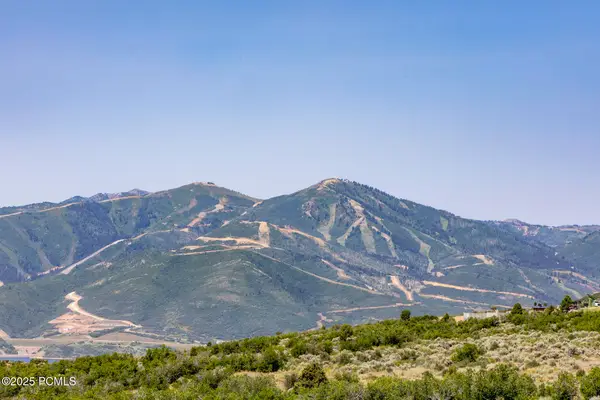 3414 E Wishbone Place, Hideout, UT 84036