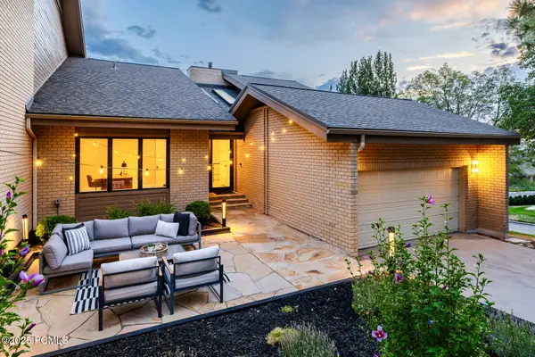 825 N Juniperpoint Court, Salt Lake City, UT 84103