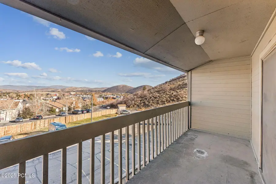 1700 Upper Ironhorse Loop #Unit 6, Park City, UT 84060 - Image #2