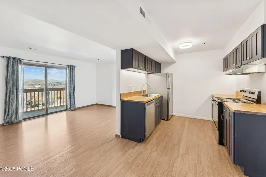 1700 Upper Ironhorse Loop #Unit 6, Park City, UT 84060 - Image #3