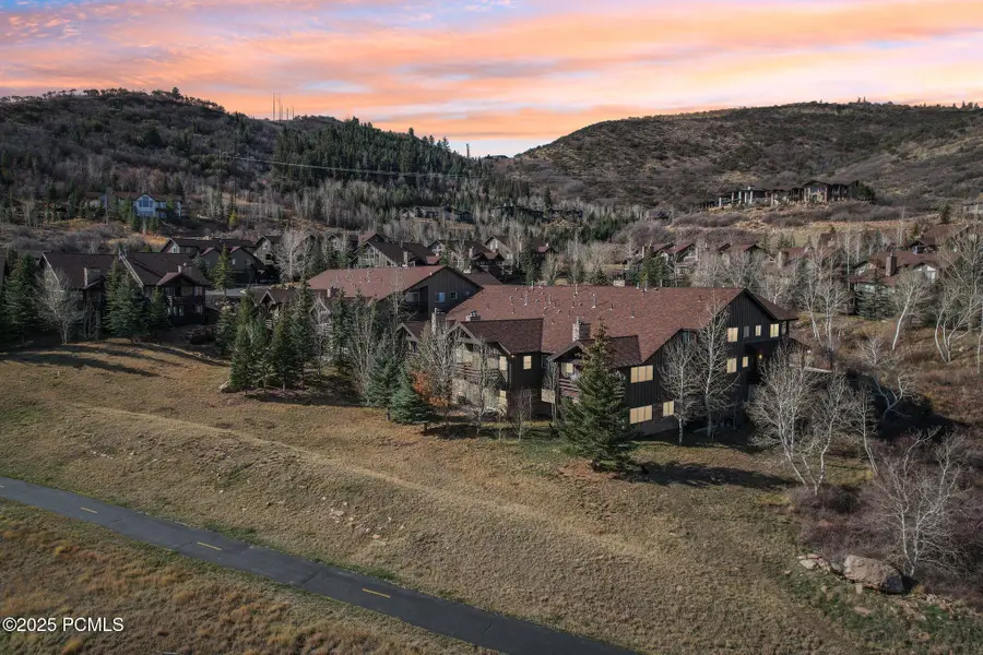 5135 Cove Canyon Drive #104, Park City, UT 84098 - Image #2
