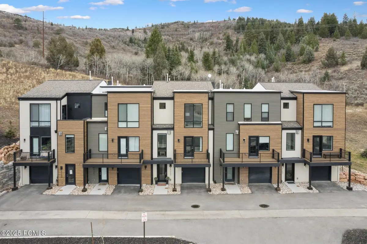 4363 W Discovery Way #214, Park City, UT 84098 - Image #1