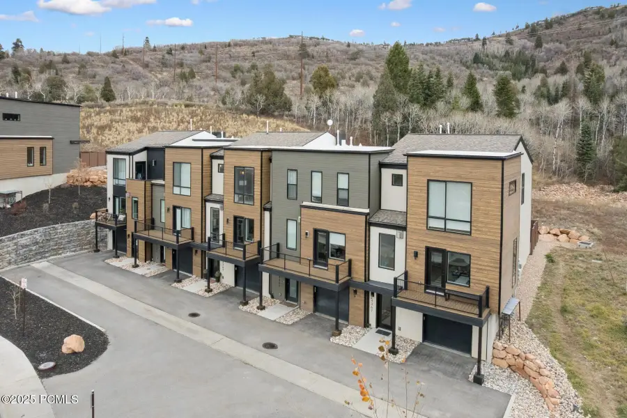 4363 W Discovery Way #214, Park City, UT 84098 - Image #2