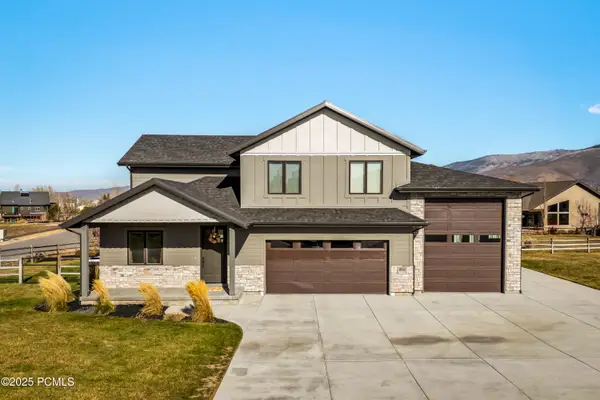 862 W Hilltop Court, Francis, UT 84036