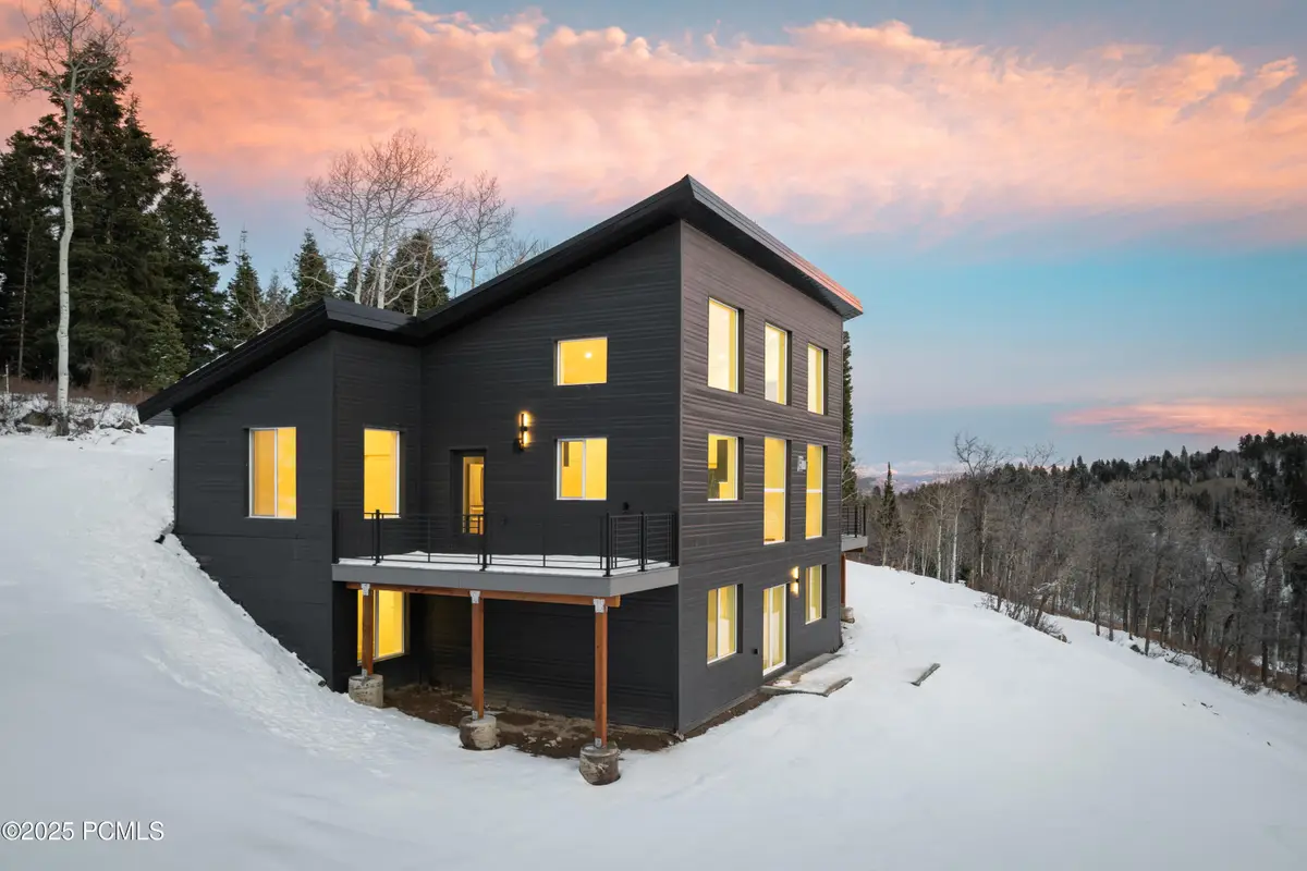 1065 W Beaver Circle, Coalville, UT 84017 - Image #1