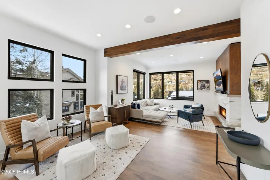 611 Rossie Hill Drive, Park City, UT 84060 - Image #3