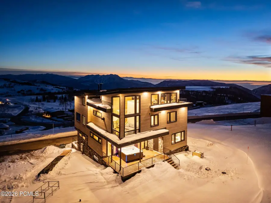 8526 Overlook Drive, Eden, UT 84310 - Image #2