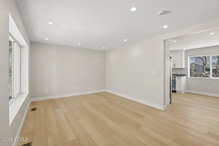 6121 S 520 East, Murray, UT 84107 - #3