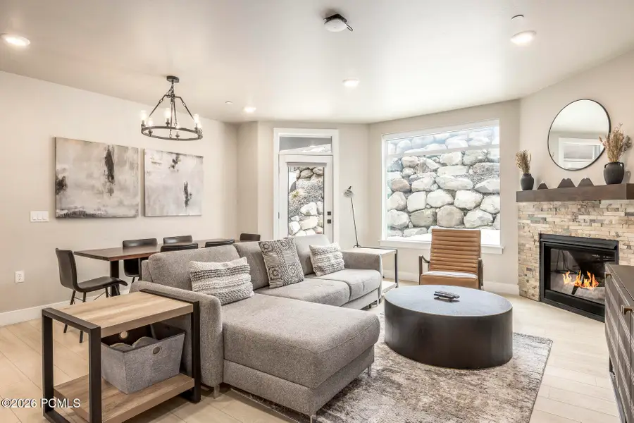 909 W Peace Tree Trail #206, Heber City, UT 84032 - Image #2