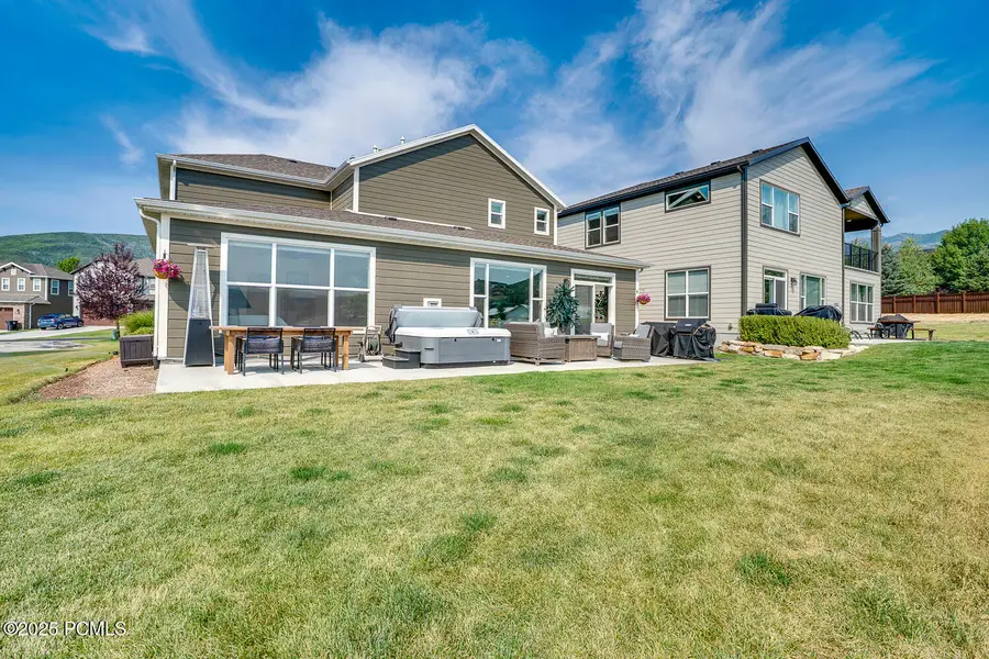 1126 N Springer View Loop, Midway, UT 84049 - #2