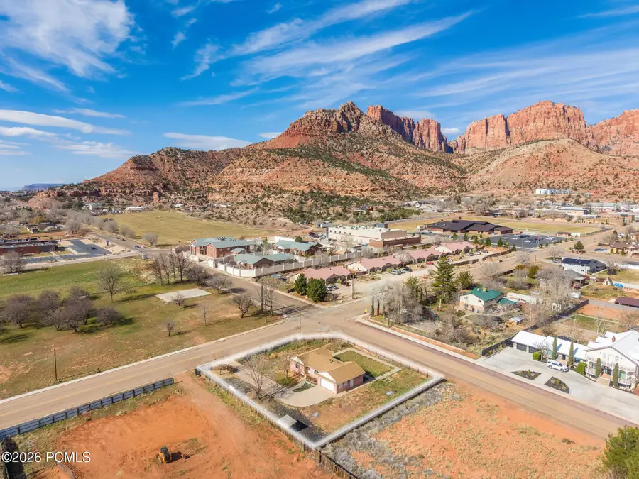 780 N Hildale Street, Hildale, UT 84784 - #2