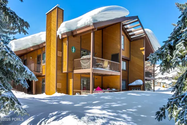 2025 Canyons Resort Drive #Apt B4, Park City, UT 84098